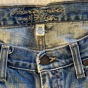 Abercrombie & Fitch Denim Distressed Jeans Size 4R